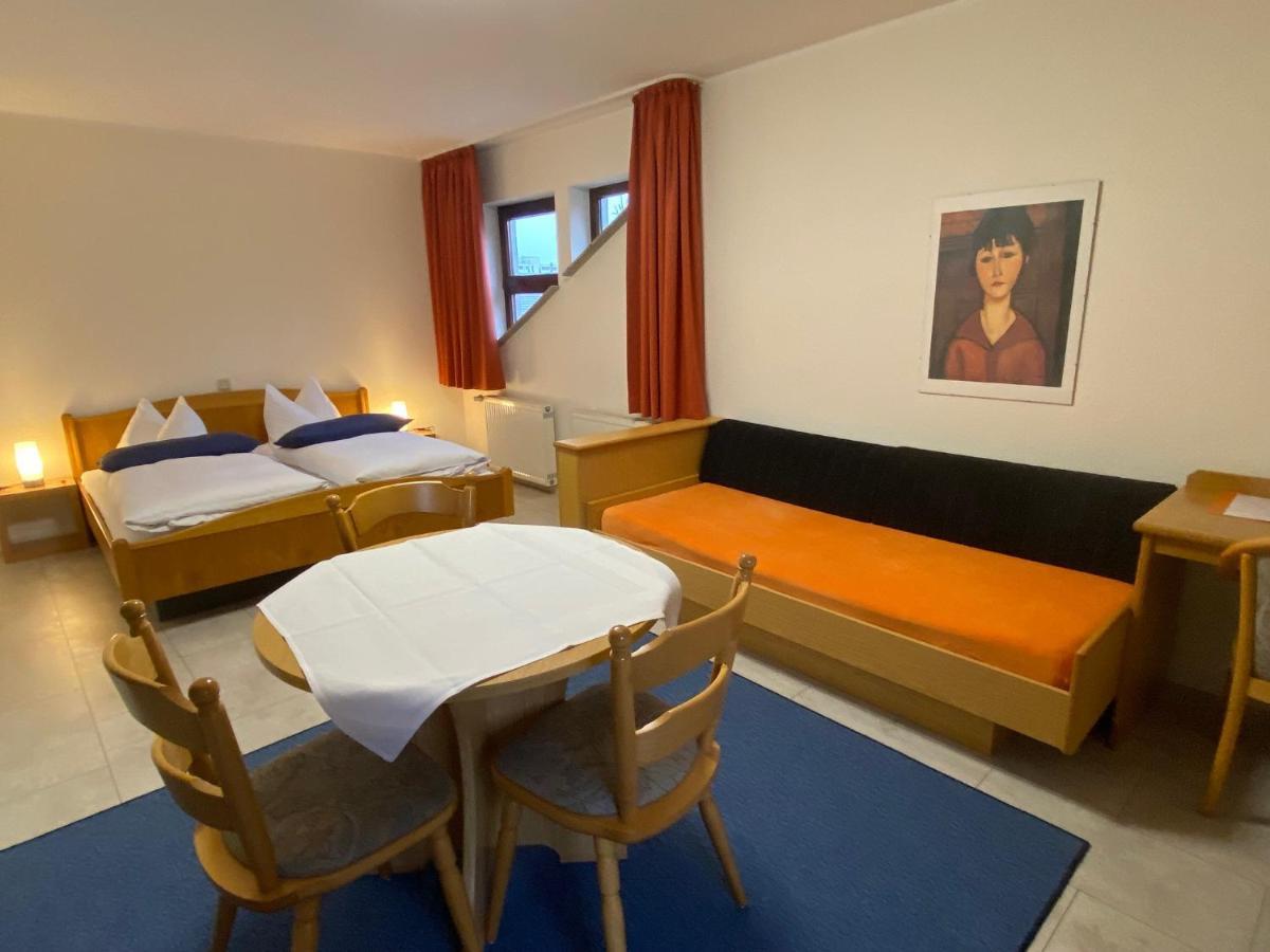 Hotel Janssen Bodenheim Exteriér fotografie